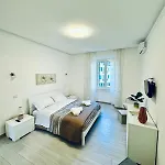 Holiday Home Modern 2 Rooms Near Colosseo