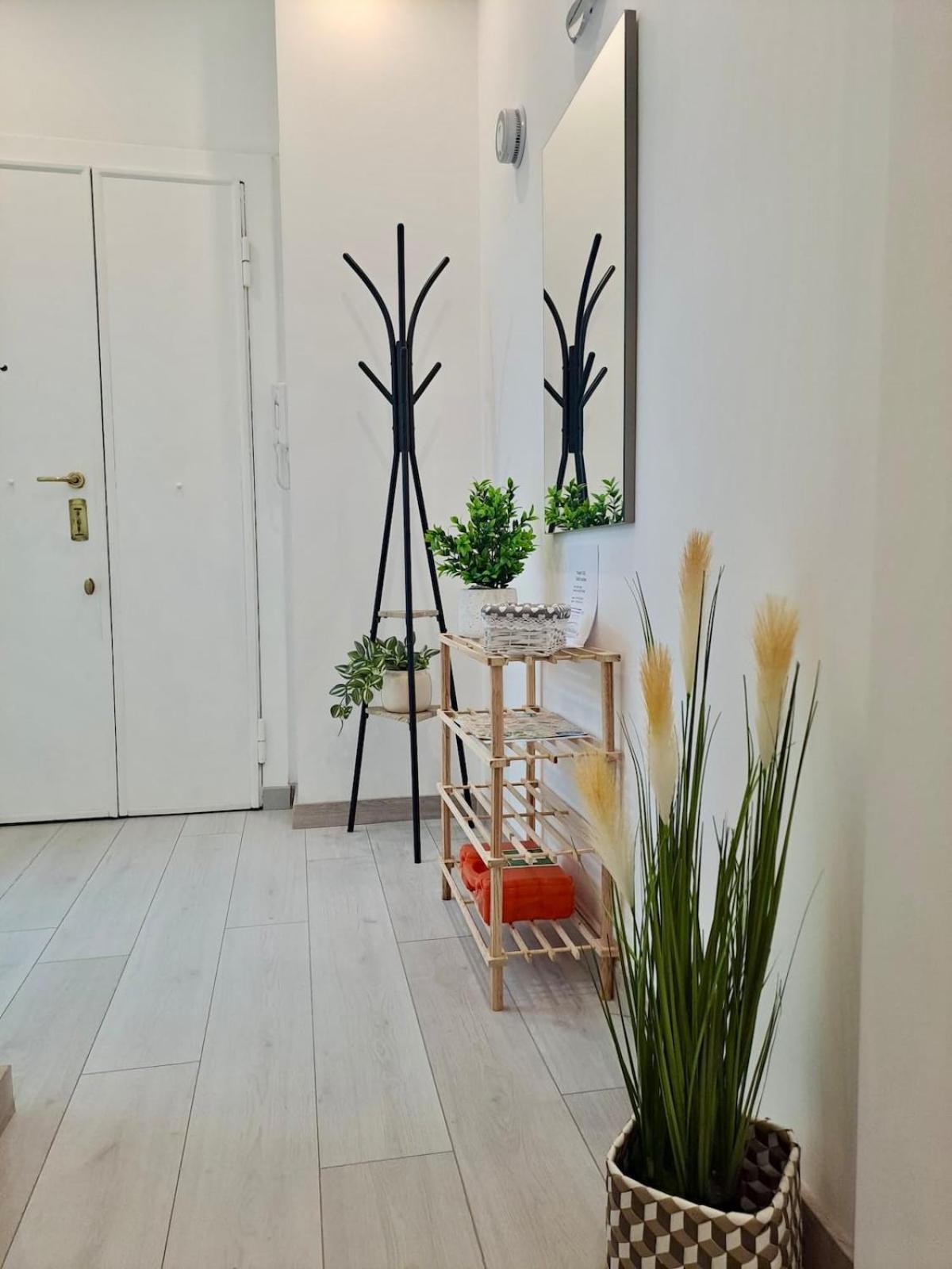 Apartment Modern 2 Near Colosseo Rome